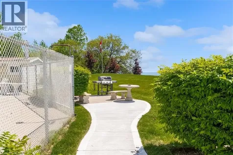 5280 Lakeshore Road Burlington ON L7L 5R1