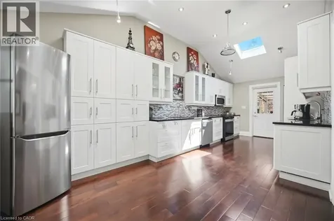 14 Plainsman Road Mississauga ON L5N 1C5