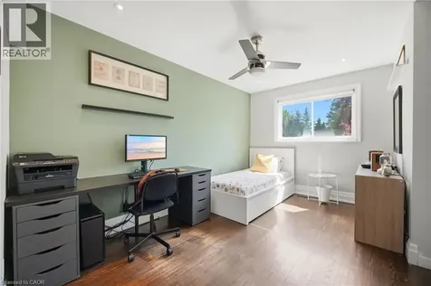 14 Plainsman Road Mississauga ON L5N 1C5