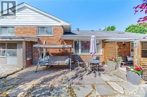 14 Plainsman Road Mississauga ON L5N 1C5