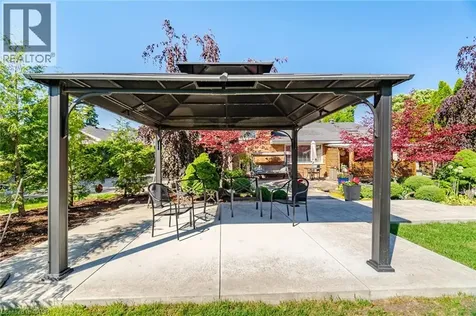14 Plainsman Road Mississauga ON L5N 1C5