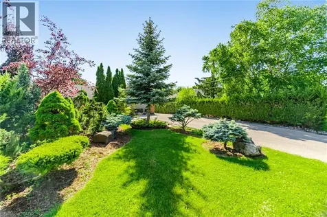 14 Plainsman Road Mississauga ON L5N 1C5