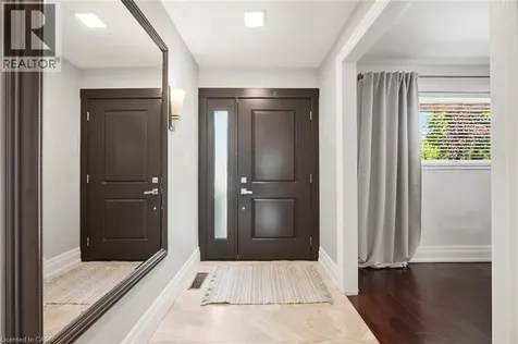 14 Plainsman Road Mississauga ON L5N 1C5