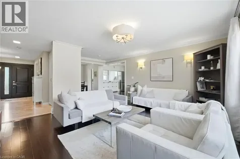14 Plainsman Road Mississauga ON L5N 1C5