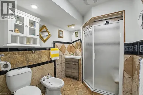 342 Saginaw Parkway Cambridge ON N1T 1R8