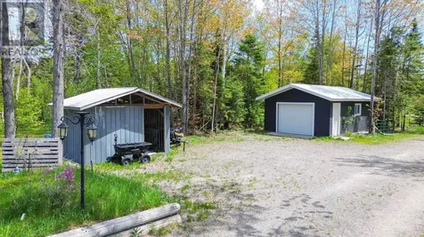 838 Four Seasons Drive Goulais River ON P0S 1E0