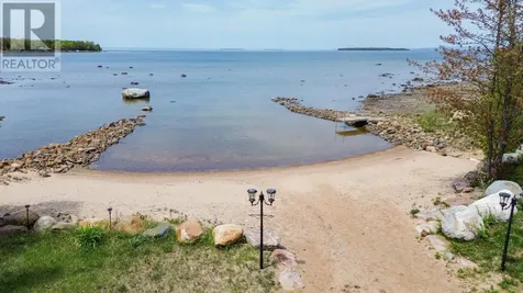 838 Four Seasons Drive Goulais River ON P0S 1E0