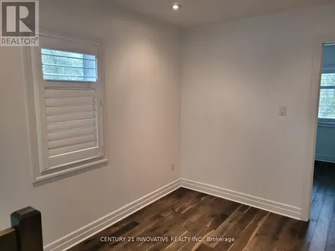 70 Plains Road Burlington (bayview) ON L7T 1E8