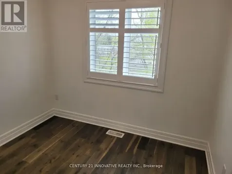 70 Plains Road Burlington (bayview) ON L7T 1E8
