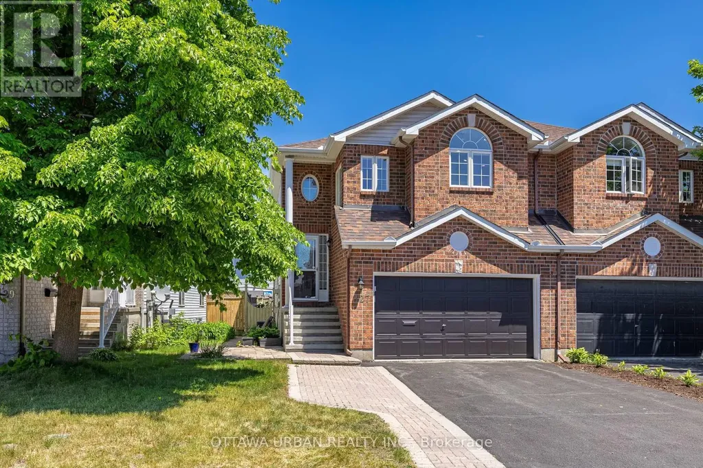 127 Castle Glen Crescent Ottawa ON K2L 4G9