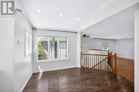127 Castle Glen Crescent Ottawa ON K2L 4G9
