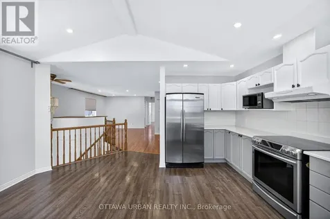 127 Castle Glen Crescent Ottawa ON K2L 4G9