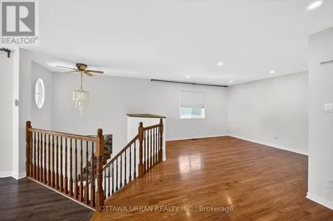 127 Castle Glen Crescent Ottawa ON K2L 4G9