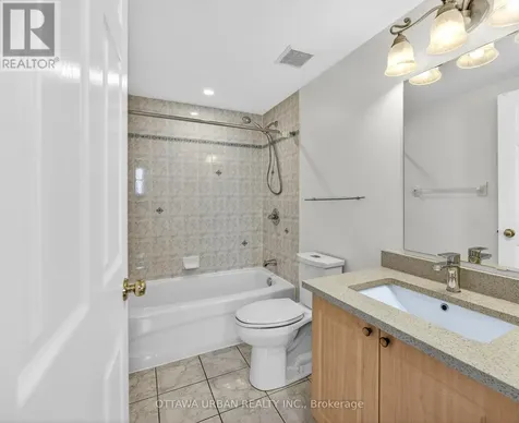 127 Castle Glen Crescent Ottawa ON K2L 4G9