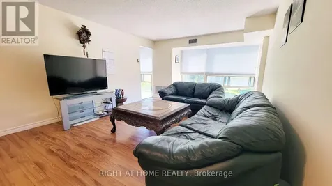 55 Blue Springs Drive Waterloo ON N2J 4T3