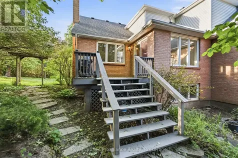 11 Gibson Place Port Hope ON L1A 4G8