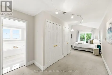 11 Gibson Place Port Hope ON L1A 4G8