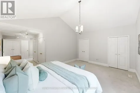 11 Gibson Place Port Hope ON L1A 4G8