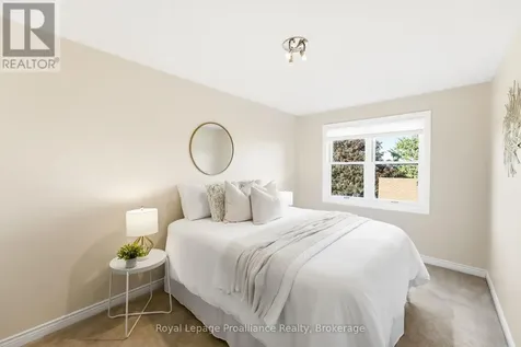 11 Gibson Place Port Hope ON L1A 4G8