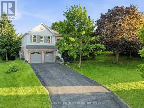 11 Gibson Place Port Hope ON L1A 4G8