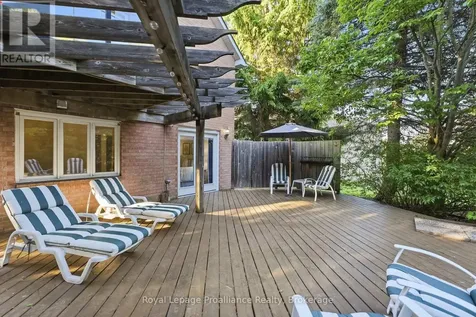 11 Gibson Place Port Hope ON L1A 4G8