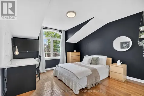 1091 Charest Way Ottawa ON K4A 4B1