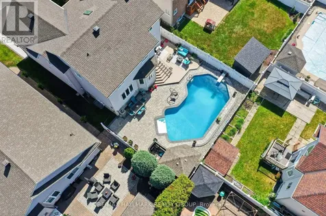 1091 Charest Way Ottawa ON K4A 4B1