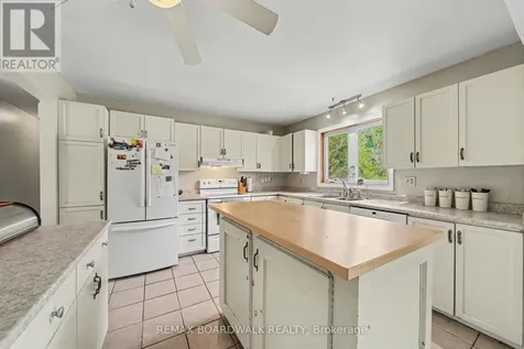 3399 Regburn Drive Ottawa ON K0A 2W0