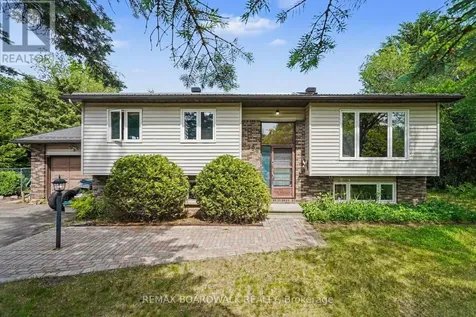 3399 Regburn Drive Ottawa ON K0A 2W0