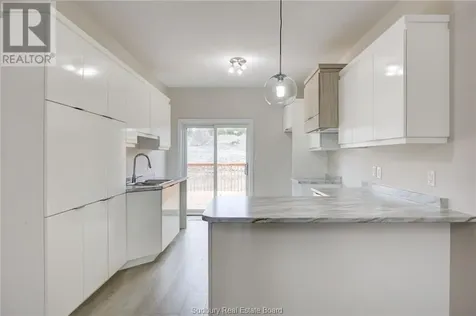 1509 Montrose Sudbury ON P3A 0E1