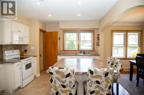 42 Hawthorne Avenue Simcoe ON N3Y 2L9