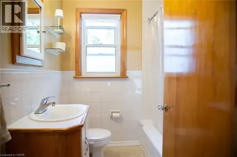 42 Hawthorne Avenue Simcoe ON N3Y 2L9