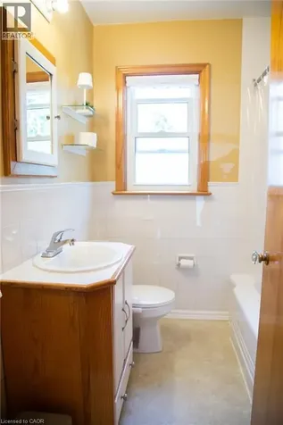 42 Hawthorne Avenue Simcoe ON N3Y 2L9