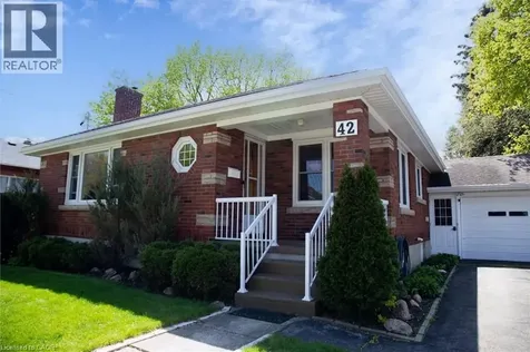 42 Hawthorne Avenue Simcoe ON N3Y 2L9
