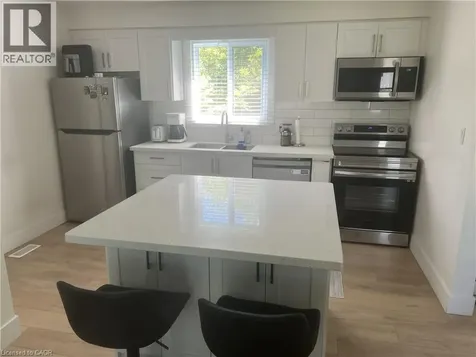 120 Beverly Street Cambridge ON N1R 3Z7