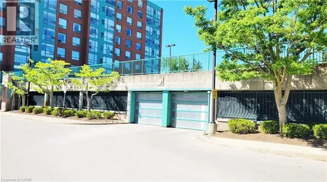 55 Blue Springs Drive Waterloo ON N2J 4T3