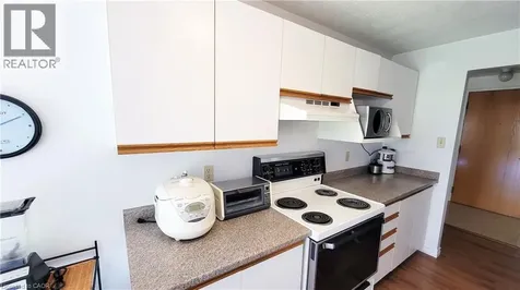 55 Blue Springs Drive Waterloo ON N2J 4T3