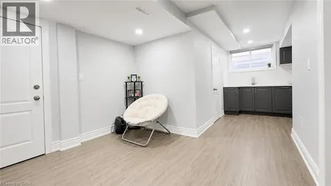 154 Tartan Avenue Kitchener ON N2R 0N3