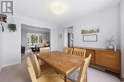187 Alderlea Avenue Hamilton ON L0R 1W0