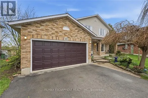 187 Alderlea Avenue Hamilton ON L0R 1W0