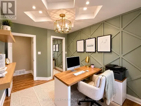 107 Rosslinn Road Cambridge ON N1S 3K3