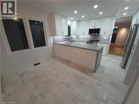 89 Elmsthorpe Avenue Toronto ON M5P 2L8