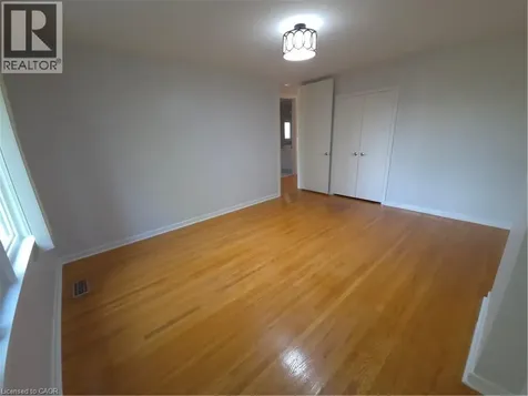 89 Elmsthorpe Avenue Toronto ON M5P 2L8
