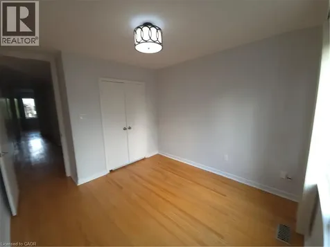 89 Elmsthorpe Avenue Toronto ON M5P 2L8