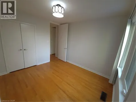 89 Elmsthorpe Avenue Toronto ON M5P 2L8