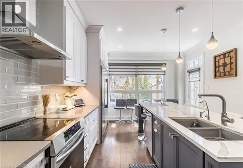 47 Hawke Crescent New Tecumseth ON L0G 1W0