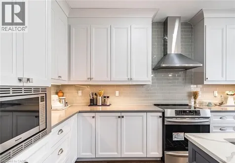 47 Hawke Crescent New Tecumseth ON L0G 1W0
