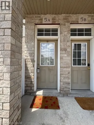 240 Westmeadow Drive Kitchener ON N2N 0A1