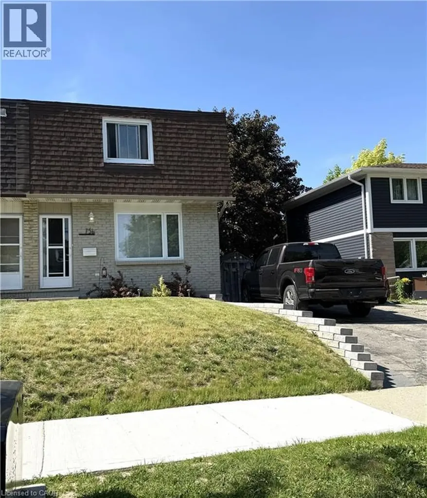 75 Lillian Drive Waterloo ON N2J 4J8