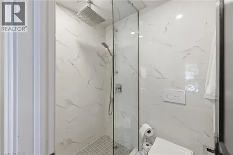 58 King Street West Stoney Creek ON L8G 1H8